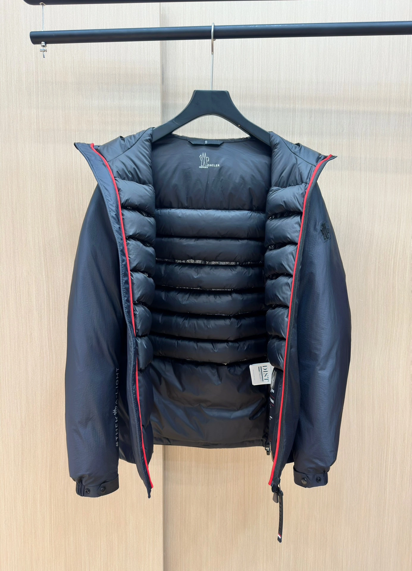 Unisex Moncler Down Jackets 145738