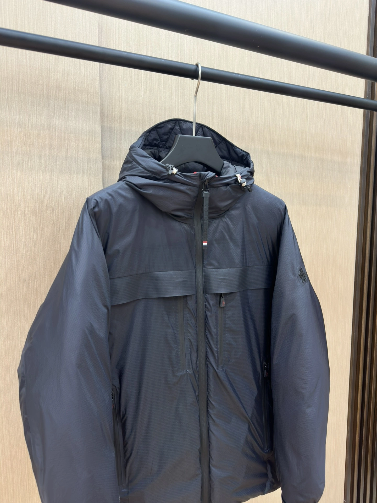 Unisex Moncler Down Jackets 145738
