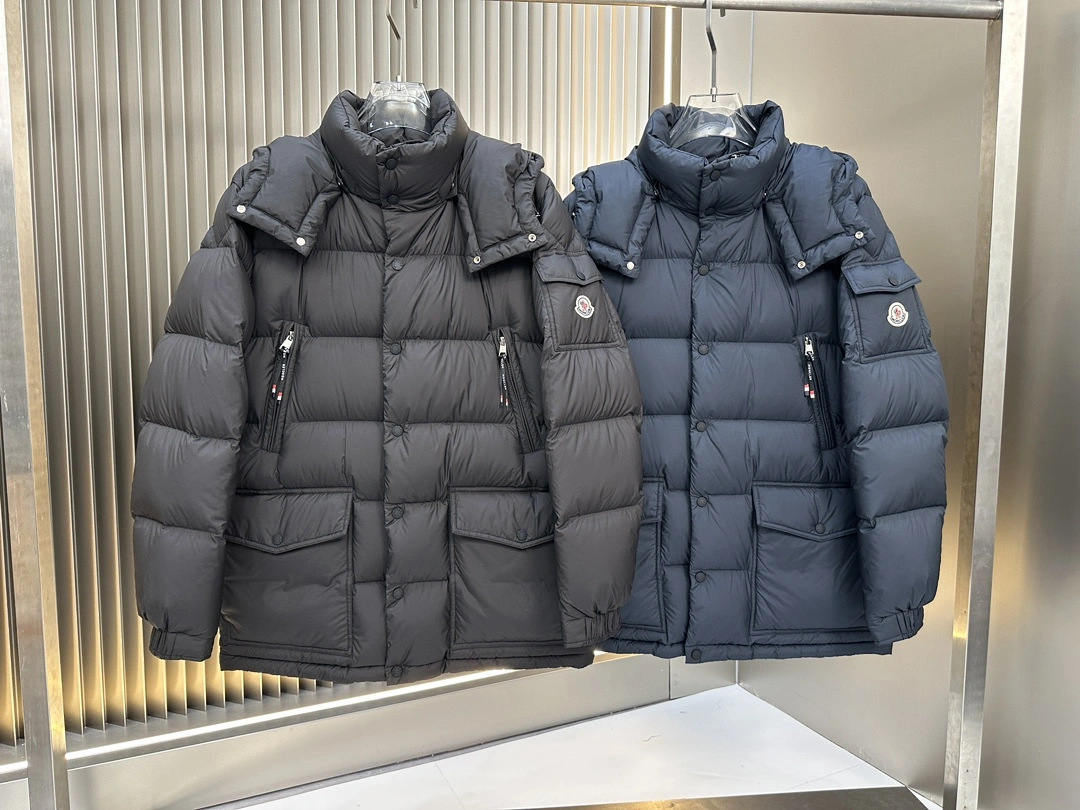 Moncler Down Jackets Durable 145741