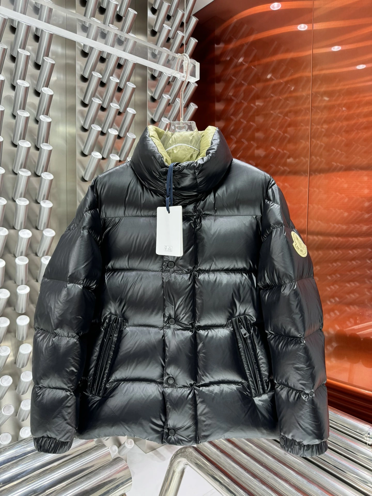 Moncler Down Jackets UrbanStyle 145731