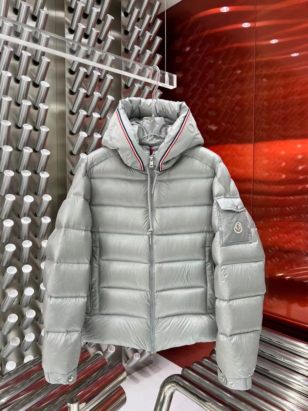 Moncler Down Jackets Timeless 145743
