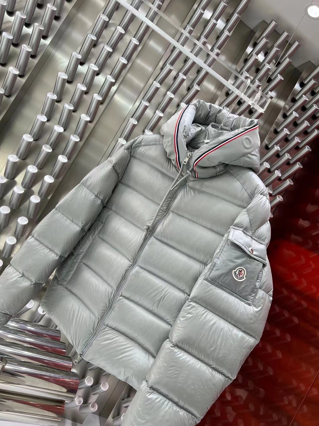 Moncler Down Jackets Timeless 145743