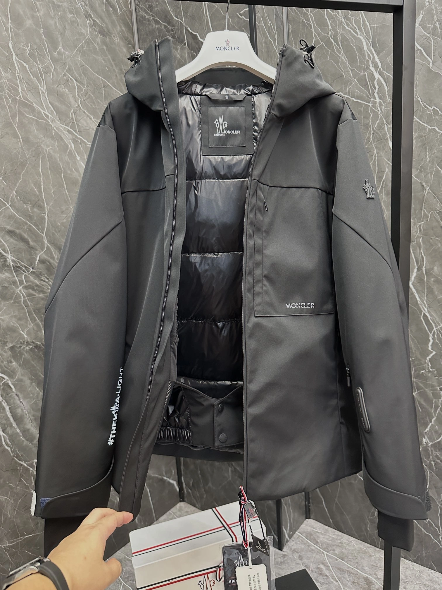 Moncler Down Jackets Cozy 145735