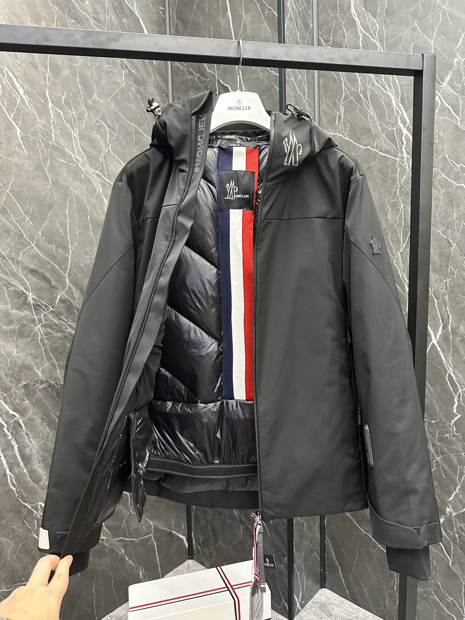 Moncler Down Jackets Popular 145723