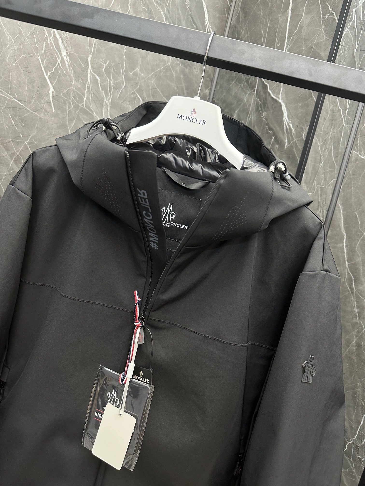 Trendy Moncler Down Jackets 145710