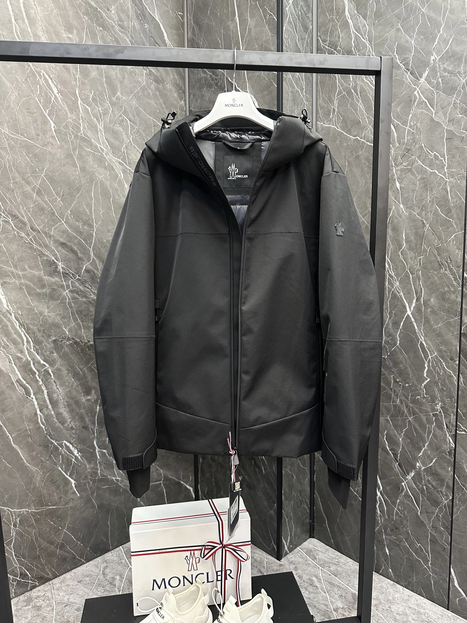 Trendy Moncler Down Jackets 145710