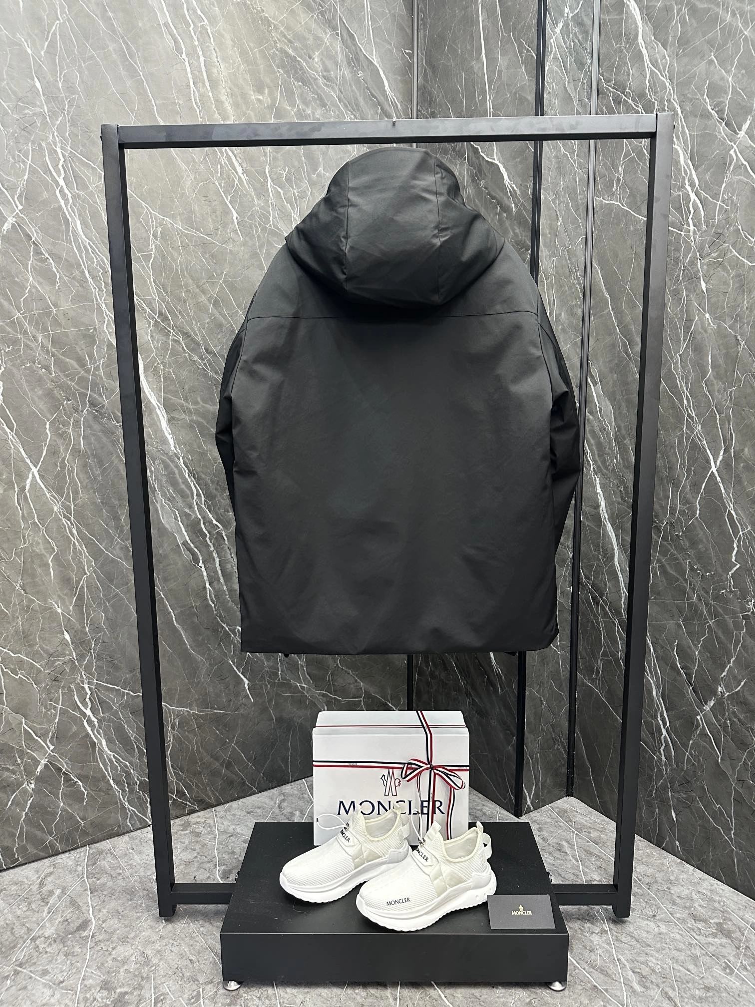 Trendy Moncler Down Jackets 145710