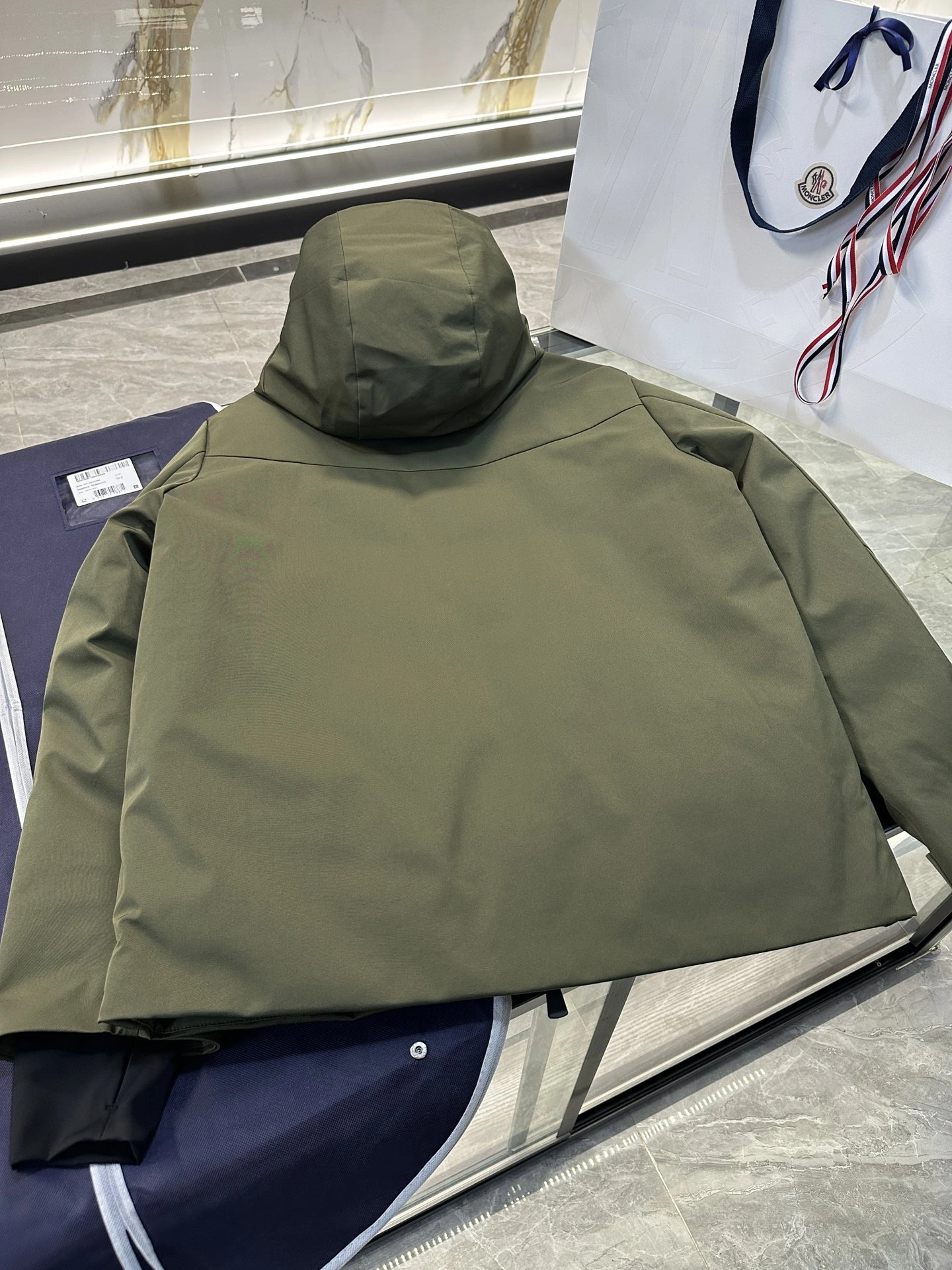 ZipUp Moncler Down Jackets 145709