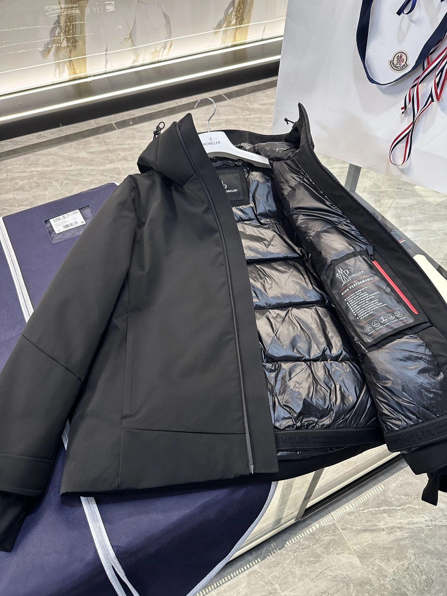 Moncler Down Jackets Seasonal 145704