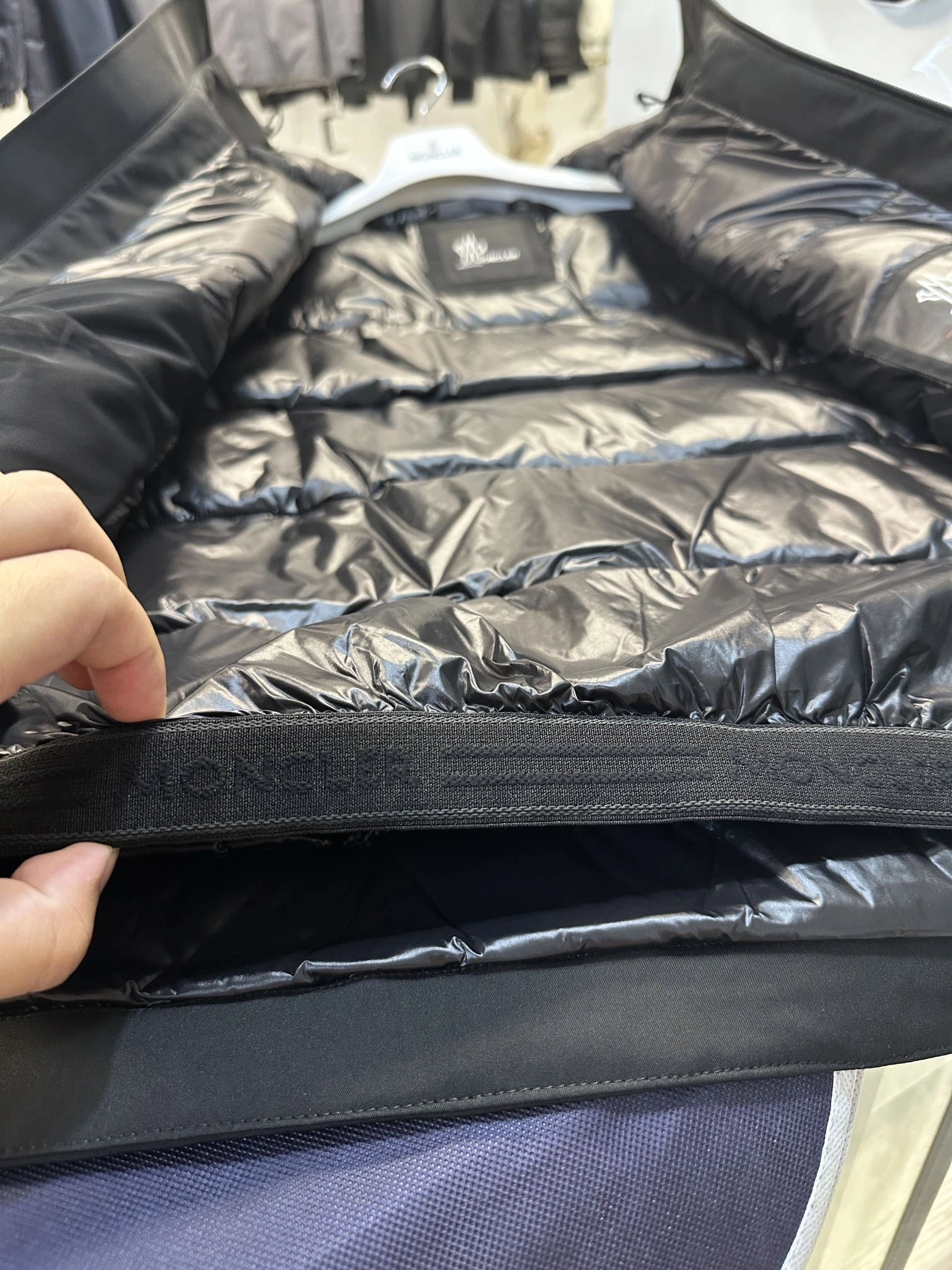 Moncler Down Jackets Seasonal 145704