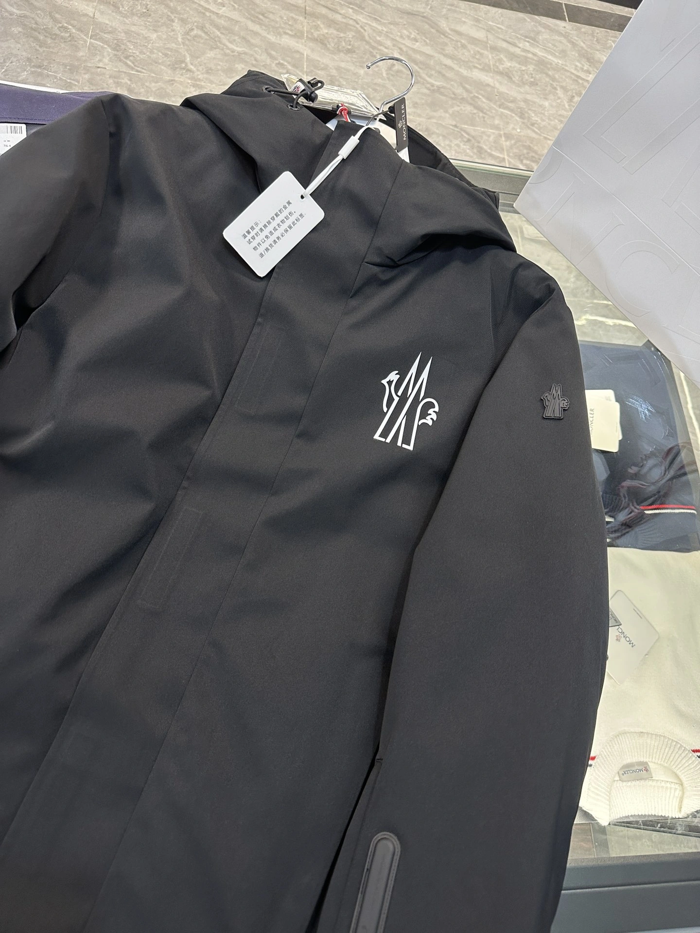 Moncler Down Jackets FastDry 145714