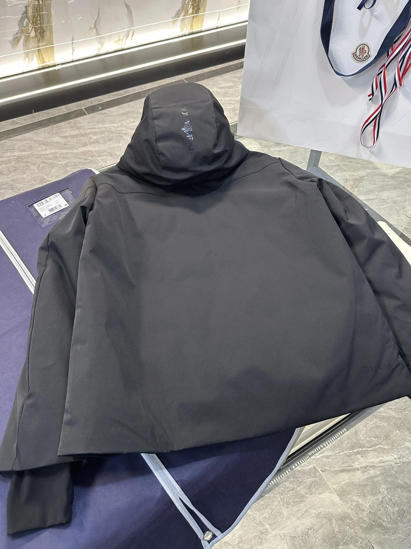 Moncler Down Jackets FastDry 145714