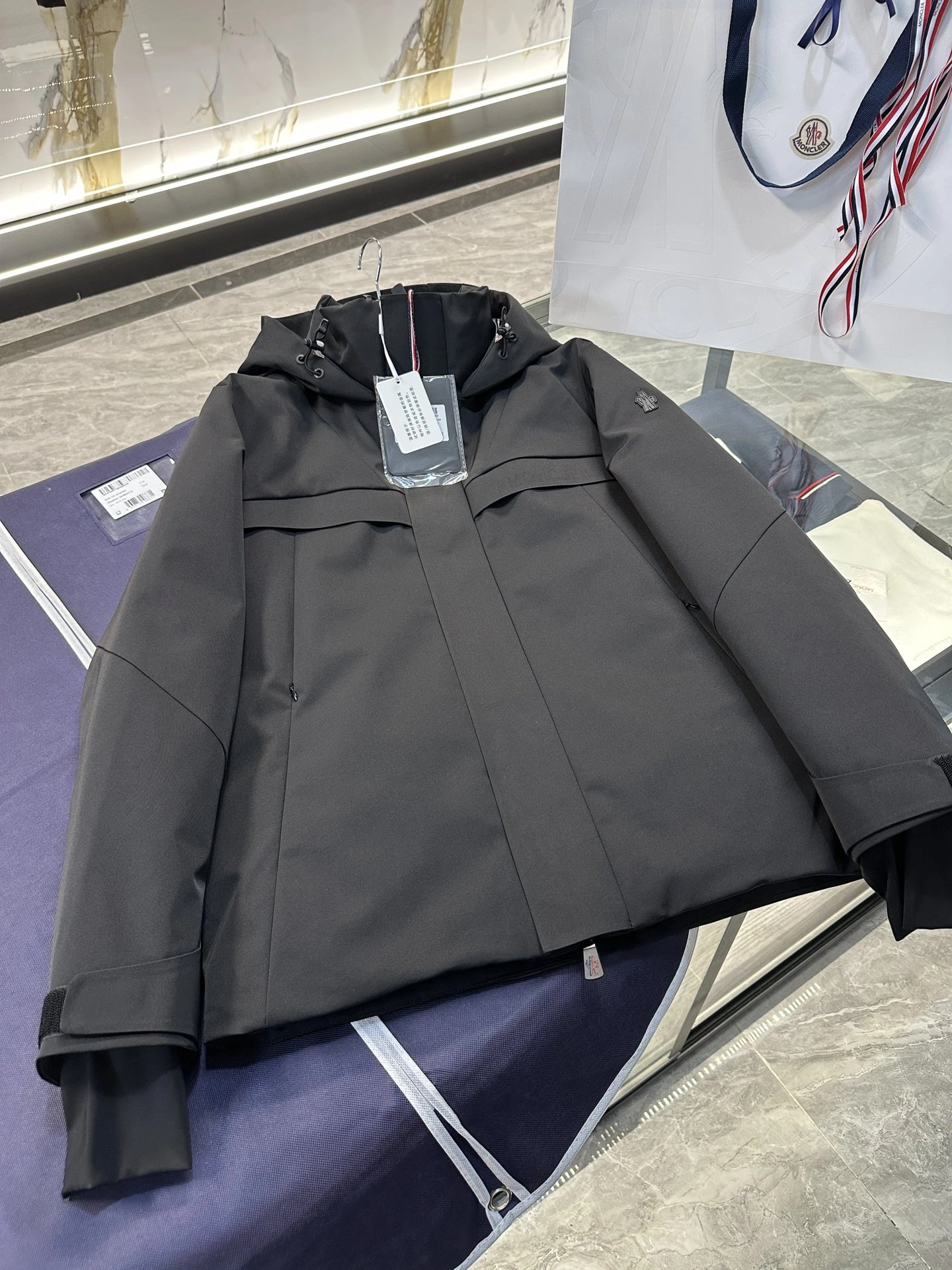 Breathable Moncler Down Jackets 145706