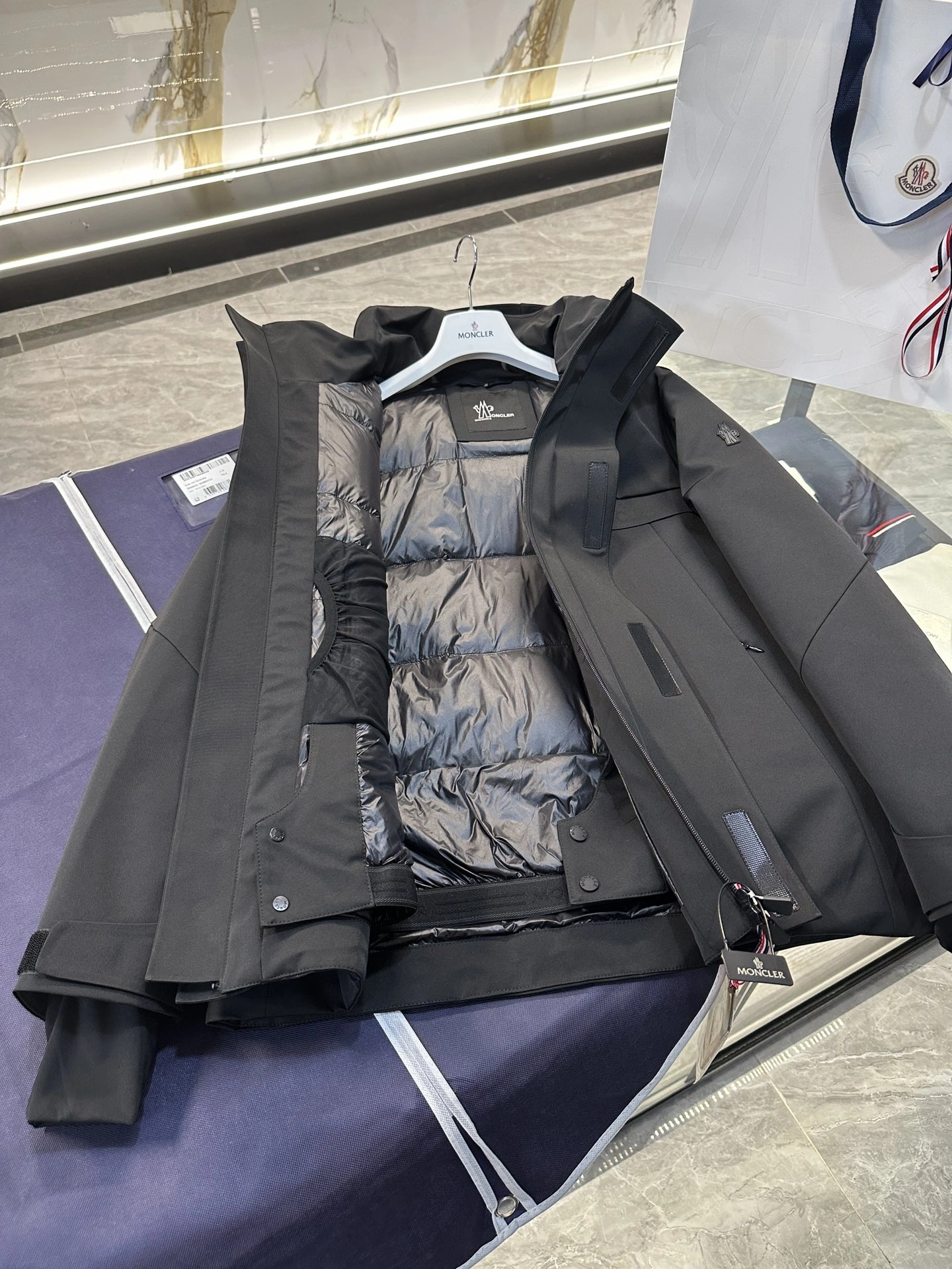 Breathable Moncler Down Jackets 145706