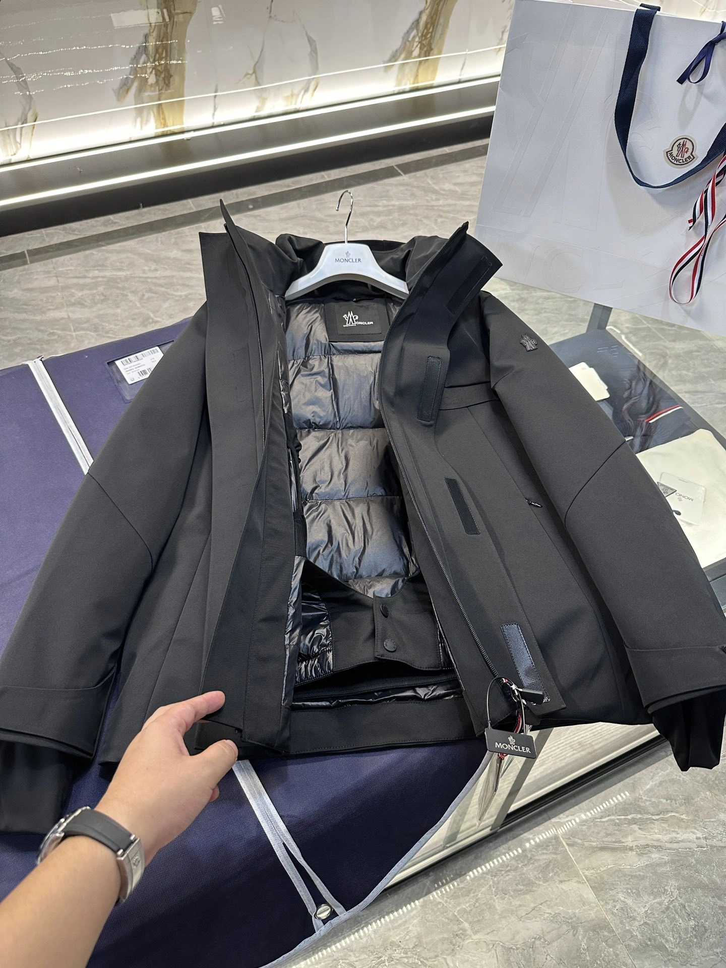 Breathable Moncler Down Jackets 145706