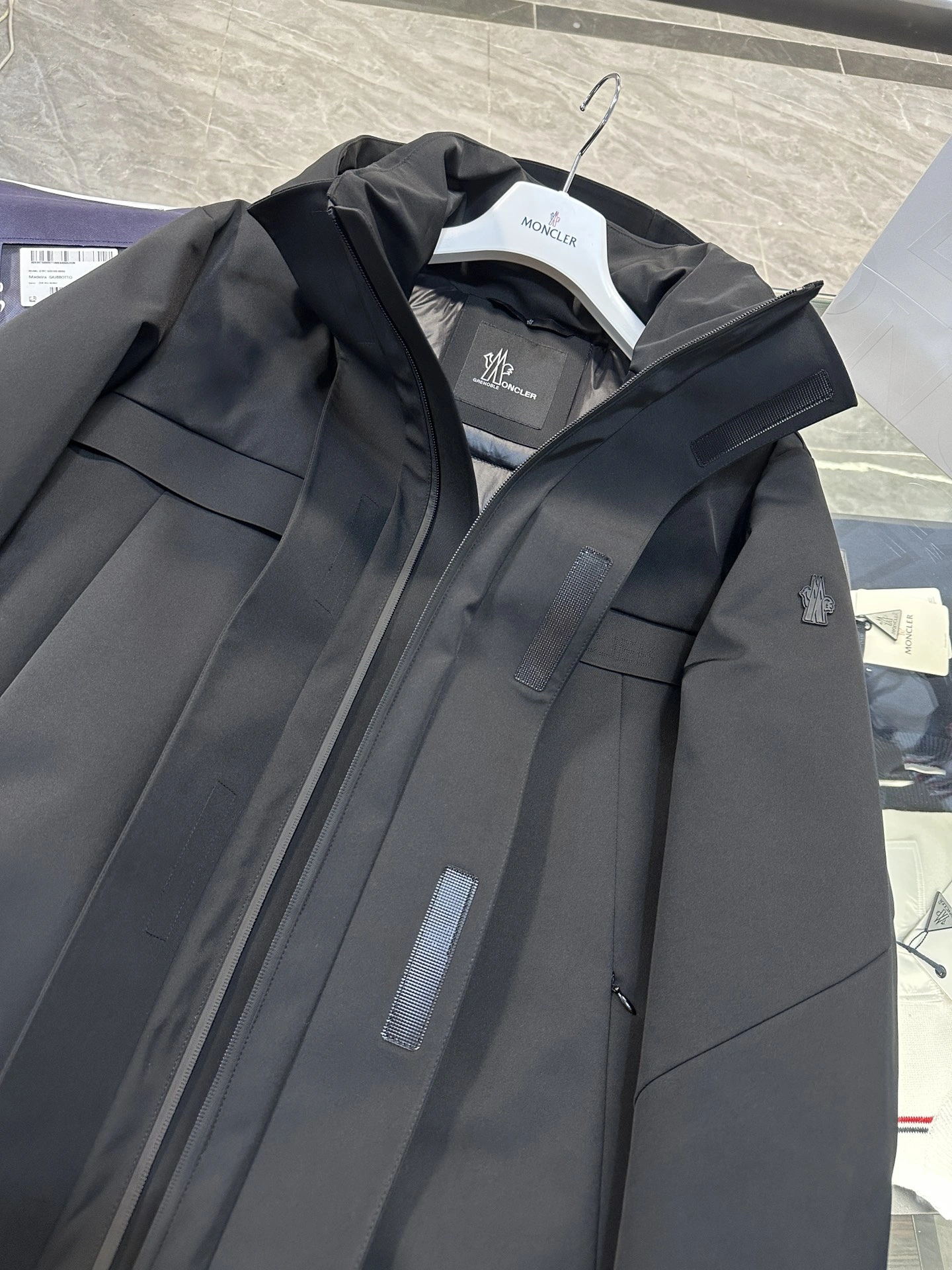 Breathable Moncler Down Jackets 145706