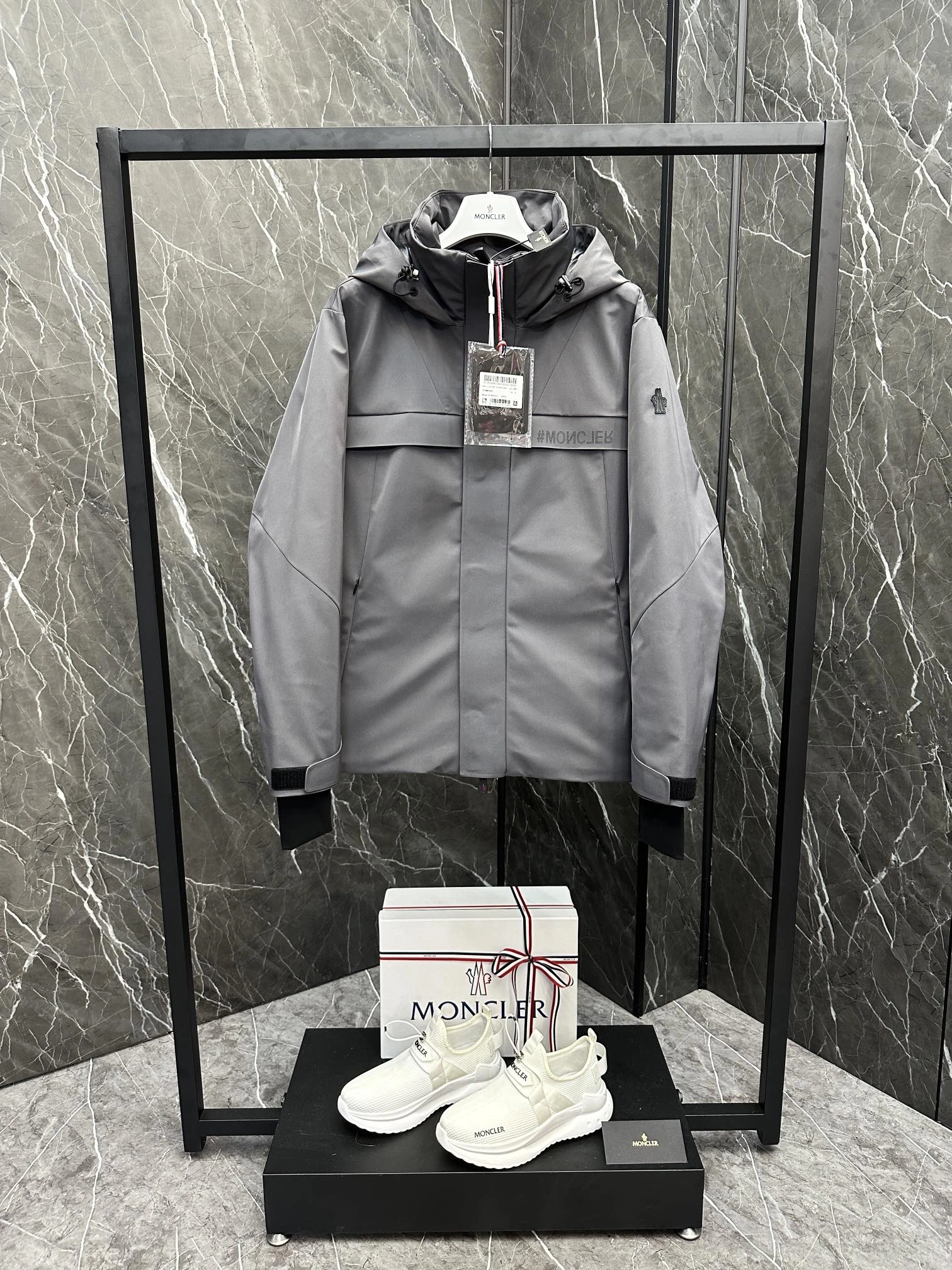 Moncler Down Jackets FastDry 145716