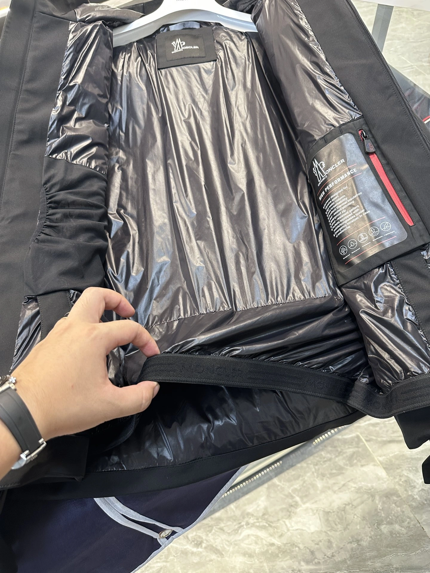 MultiPurpose Moncler Down Jackets 145705