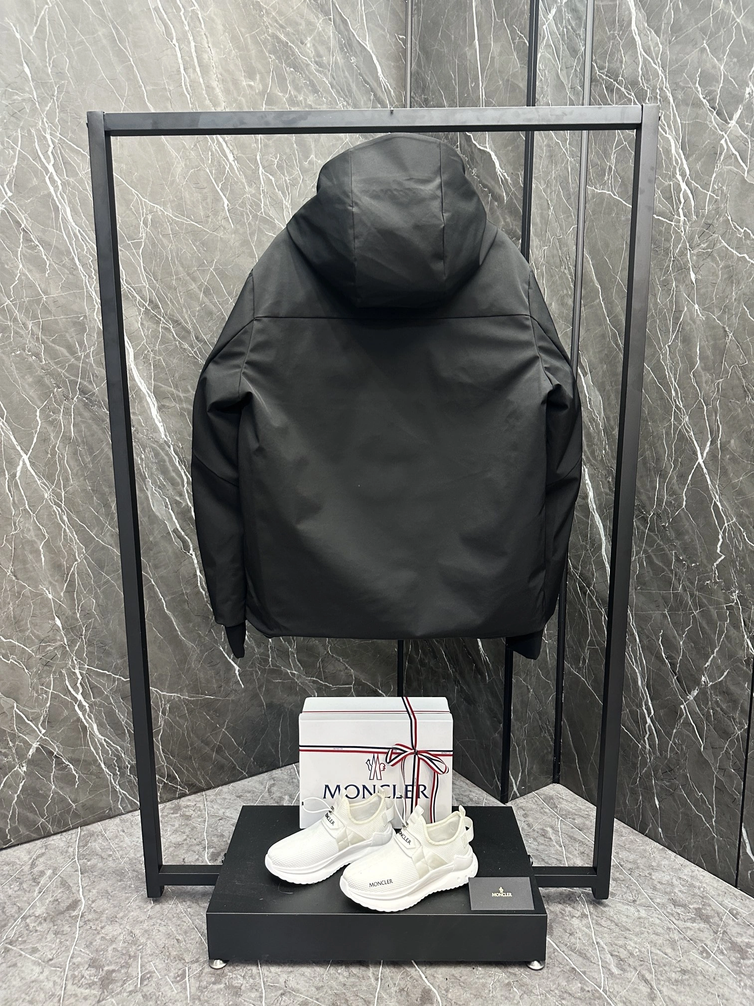 StreetReady Moncler Down Jackets 145721