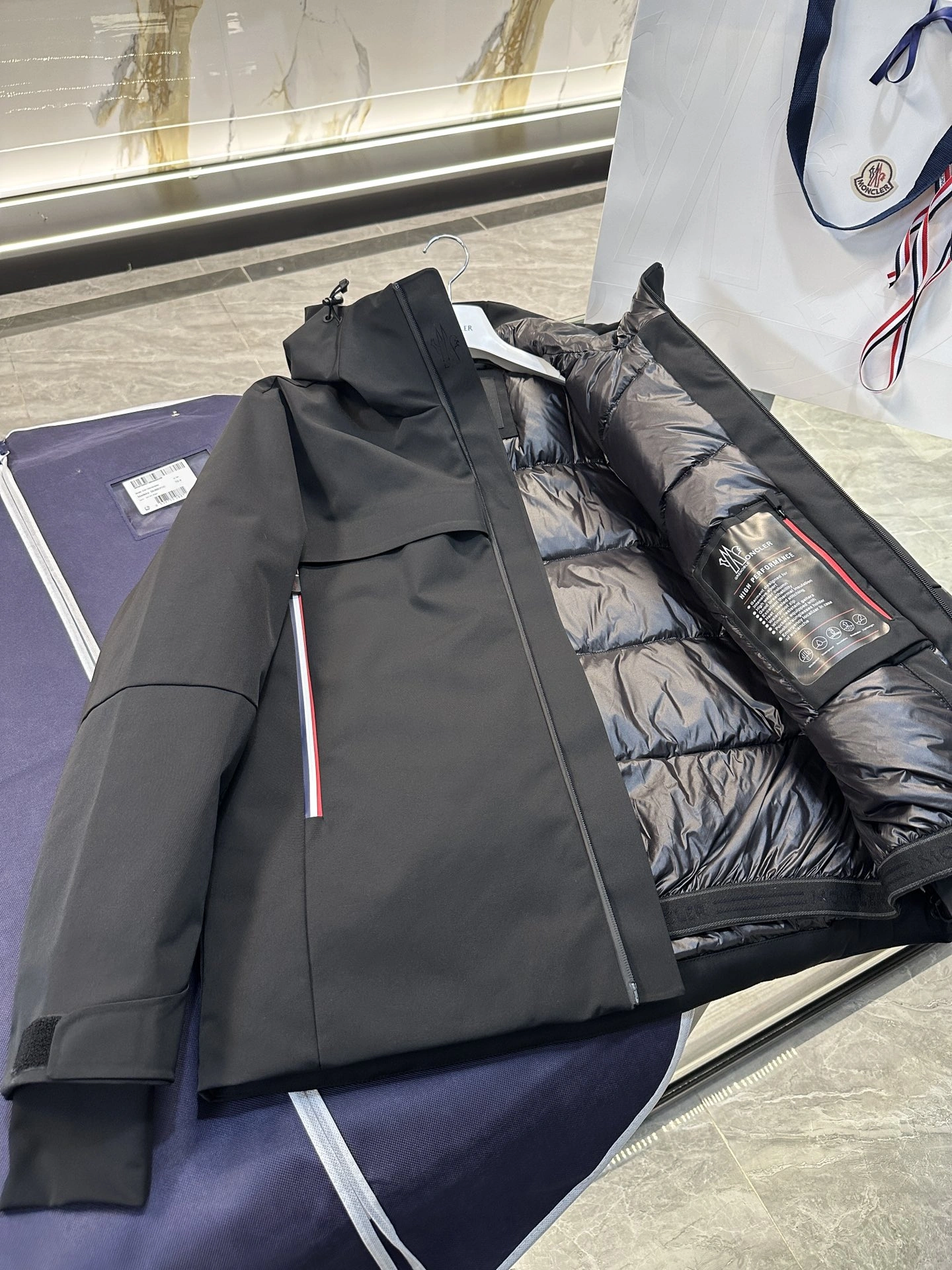 Seasonal Moncler Down Jackets 145696