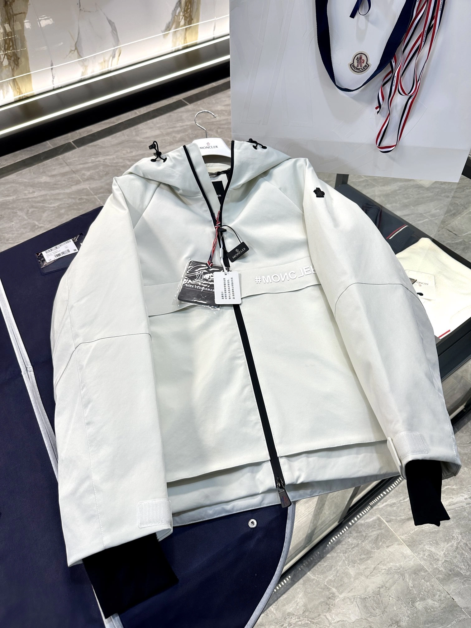 ComfortFit Moncler Down Jackets 145695