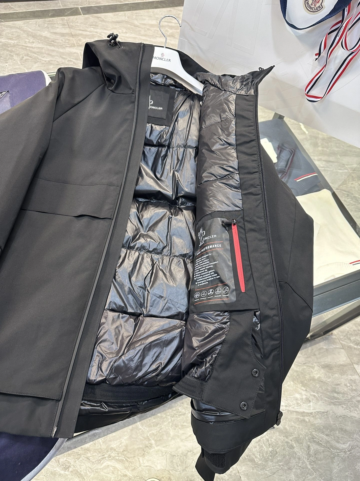 OdorResistant Moncler Down Jackets 145691