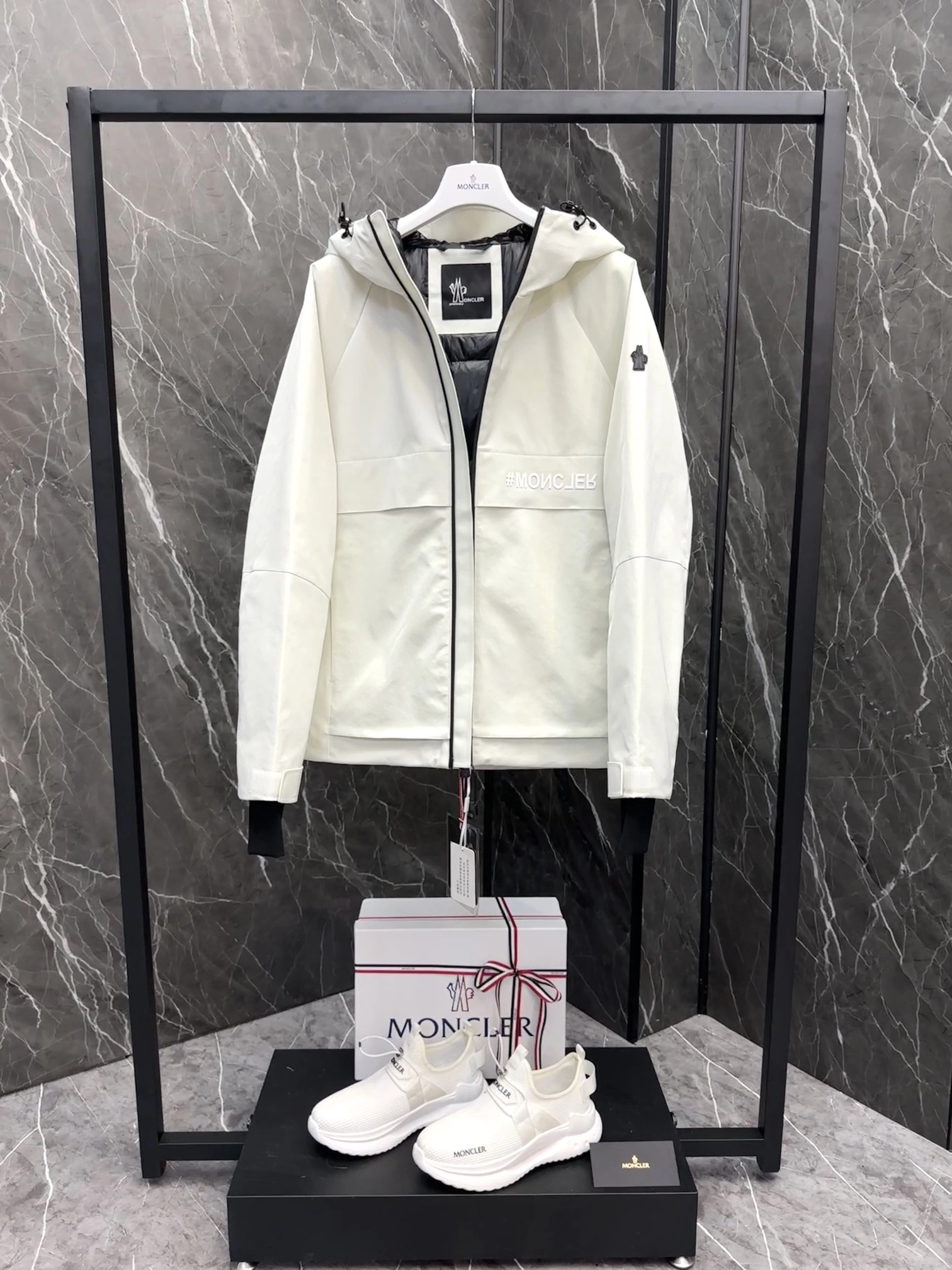 Functional Moncler Down Jackets 145694