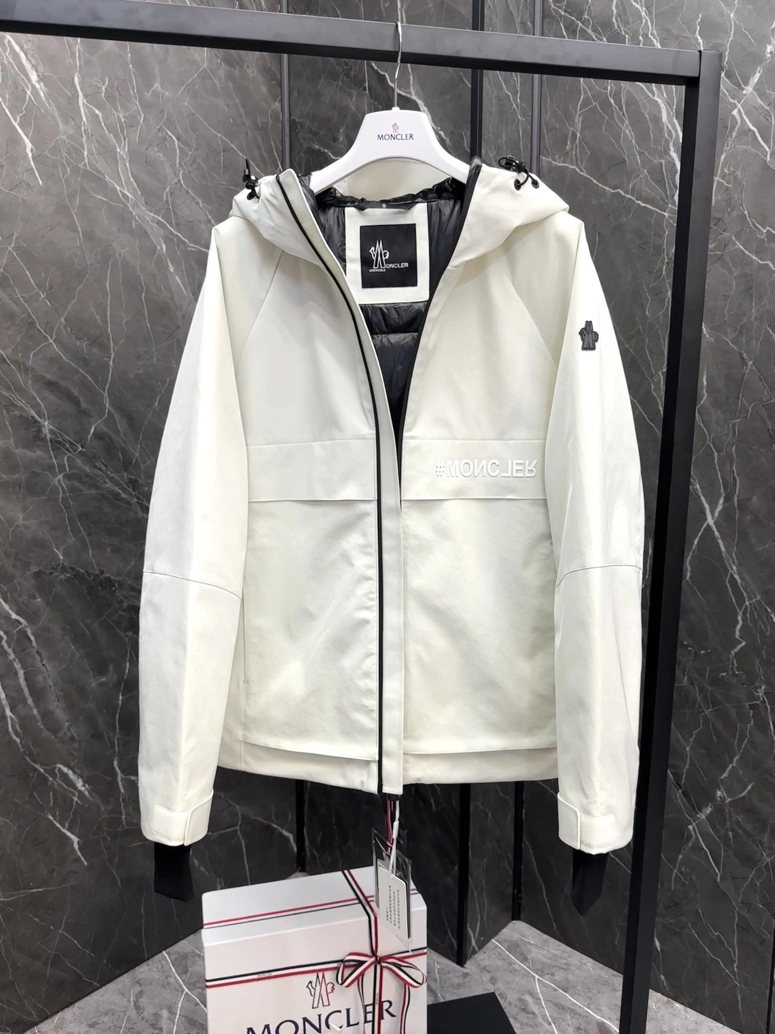 Functional Moncler Down Jackets 145694