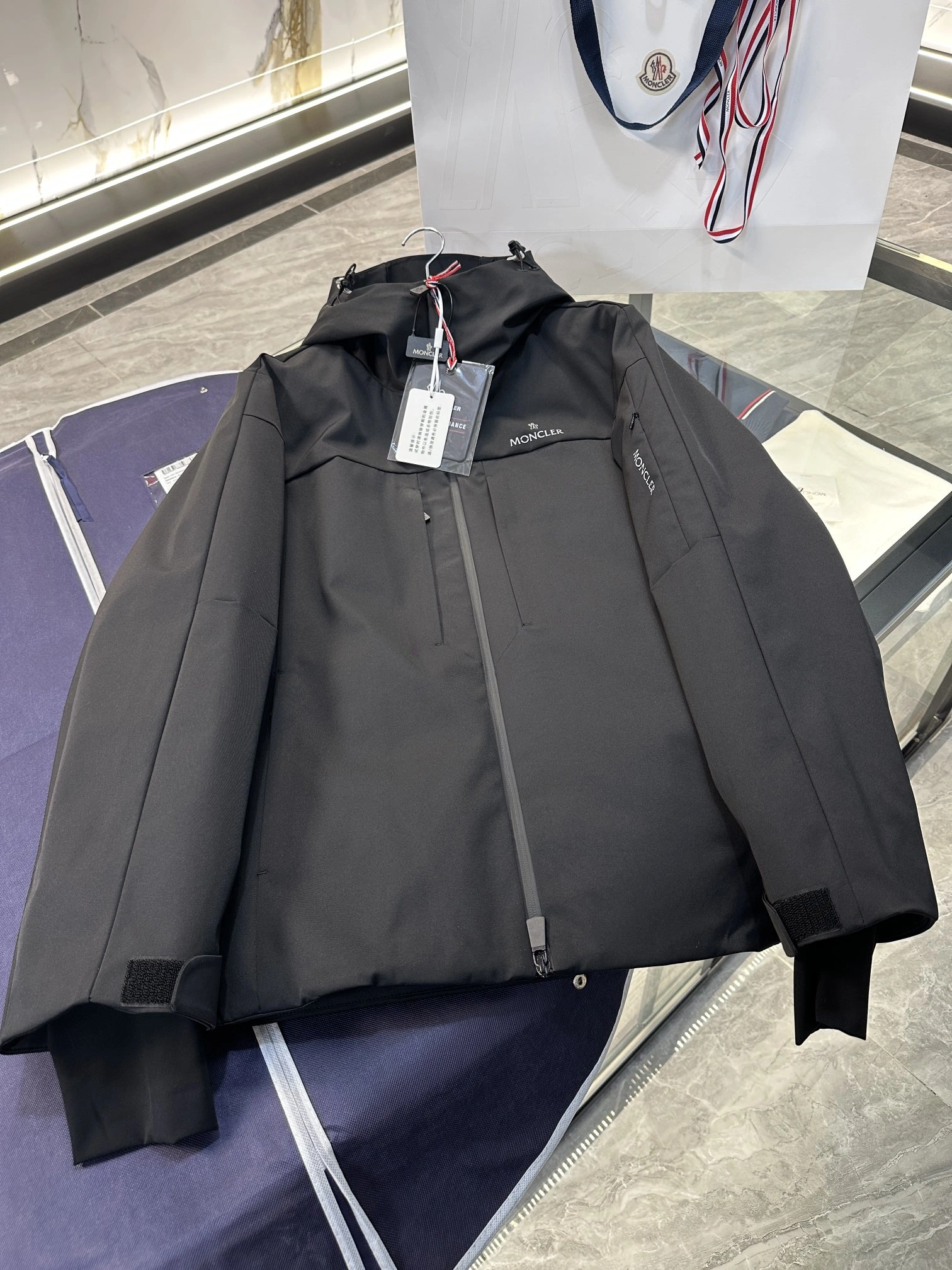 DailyWear Moncler Down Jackets 145690