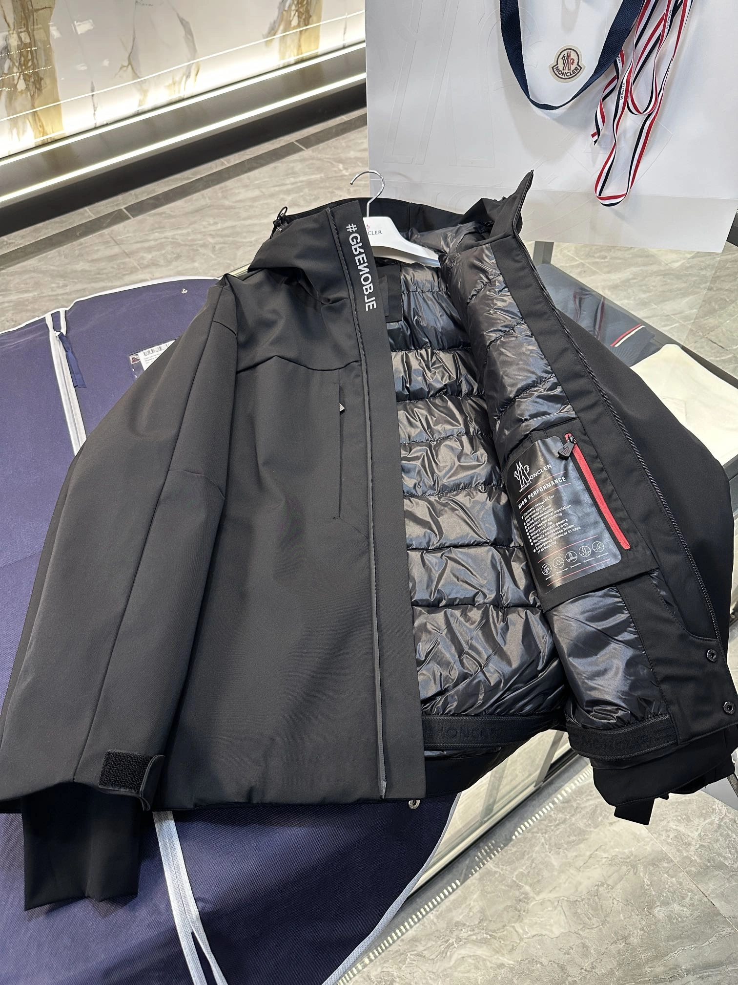 DailyWear Moncler Down Jackets 145690