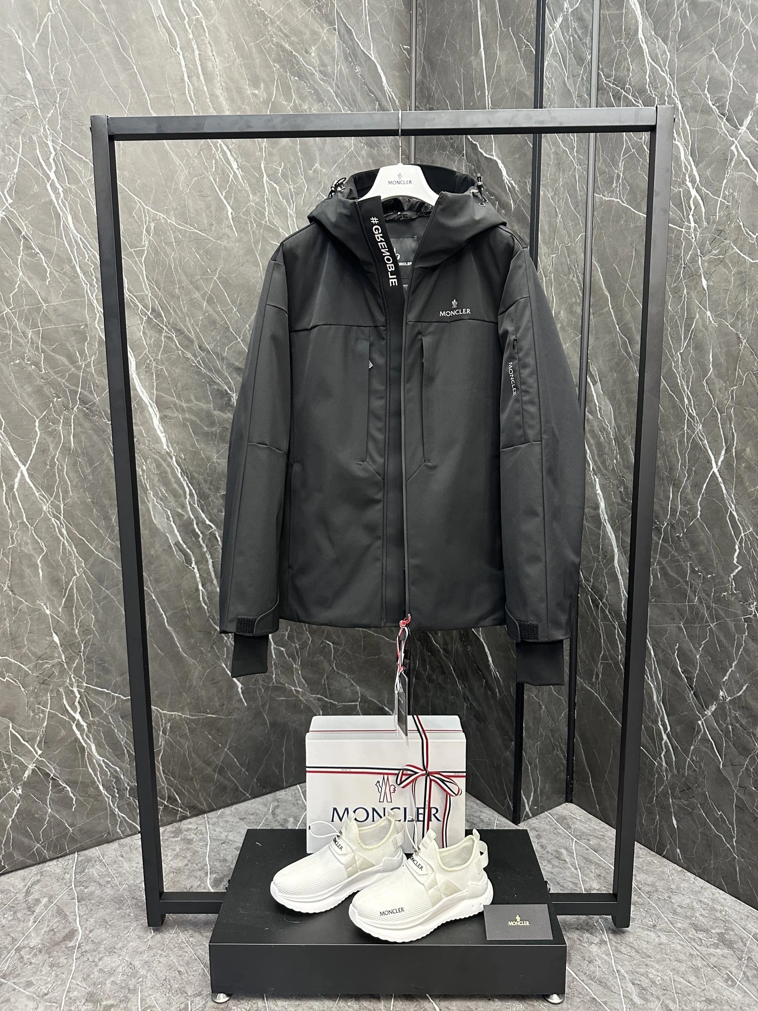 GoAnywhere Moncler Down Jackets 145688