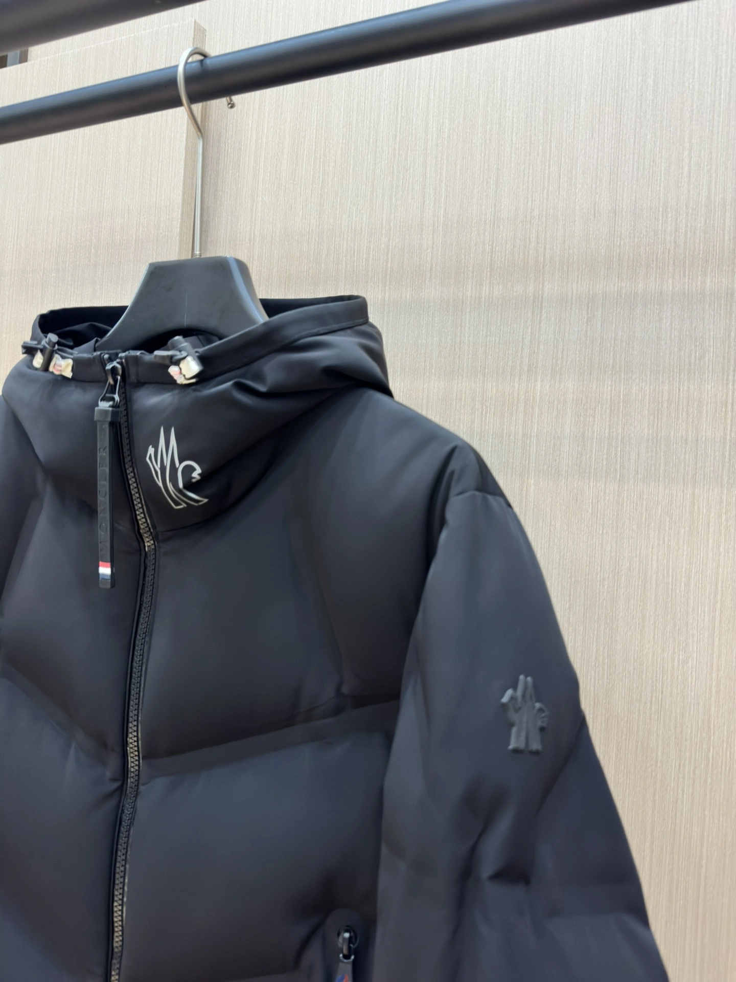 WaterResistant Moncler Down Jackets 145685