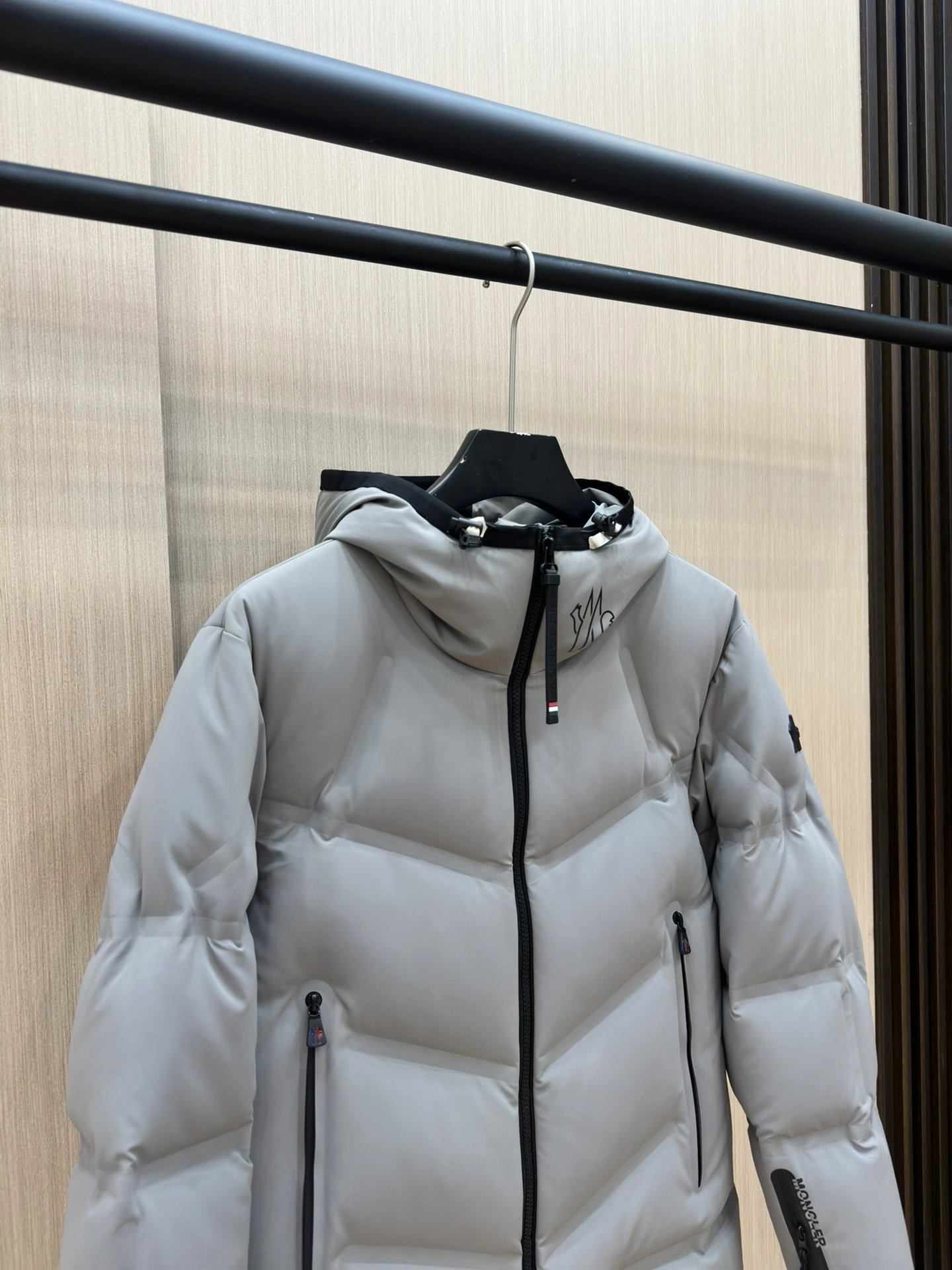 Trendsetting Moncler Down Jackets 145684