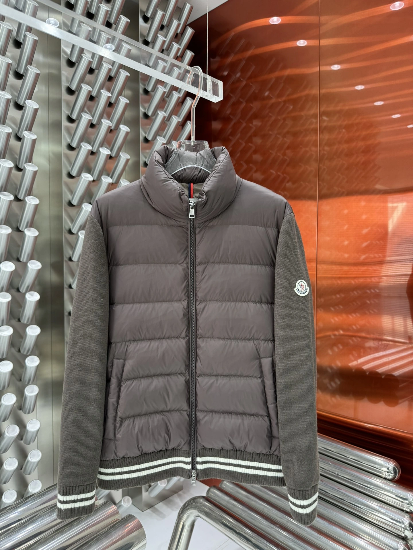 Moncler Down Jackets Practical 145683