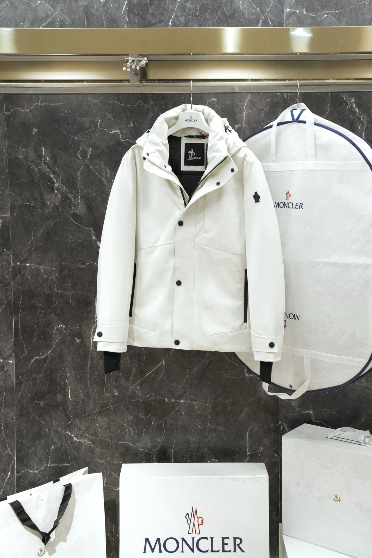 Moncler Down Jackets Functional 145676