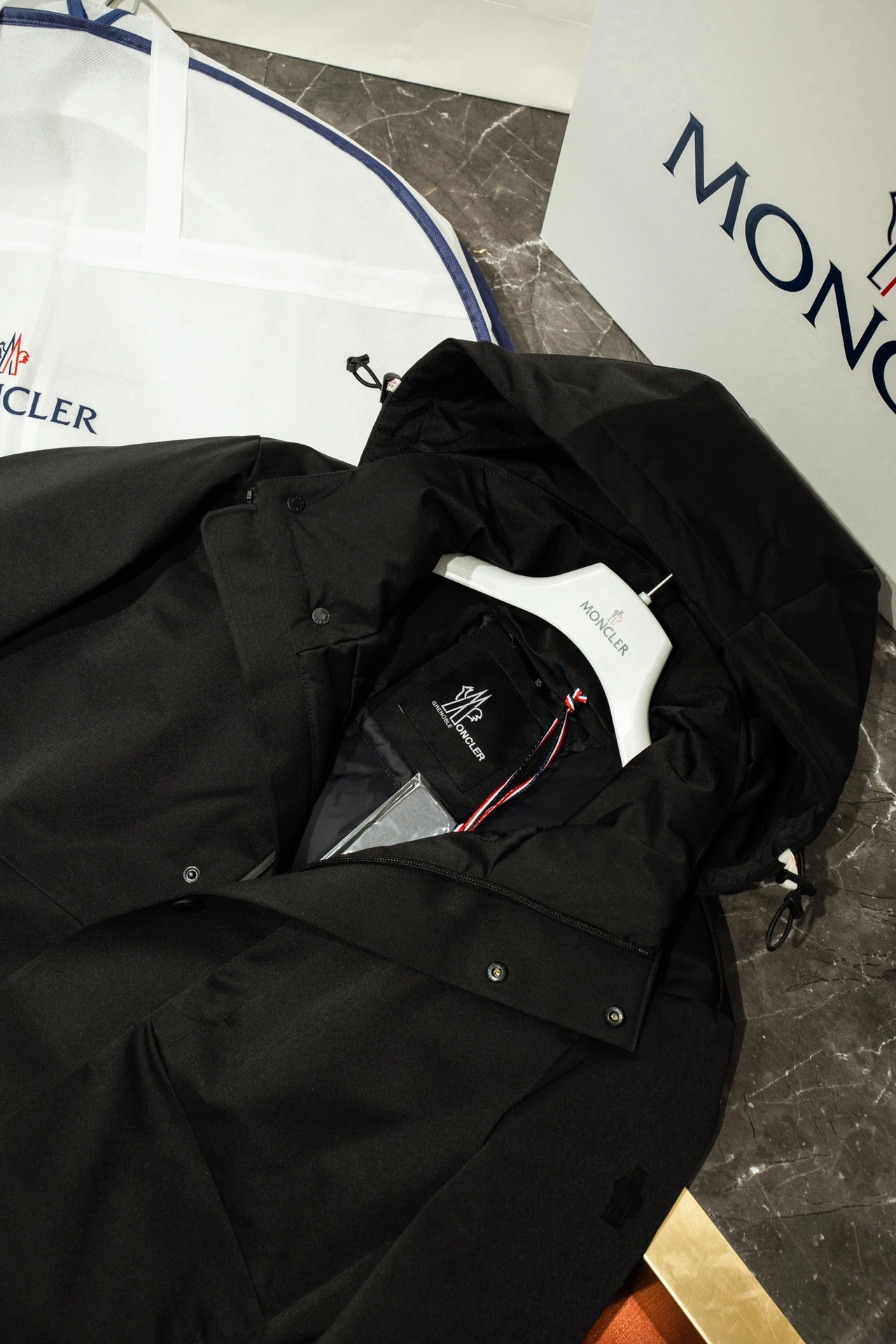 Comfortable Moncler Down Jackets 145678