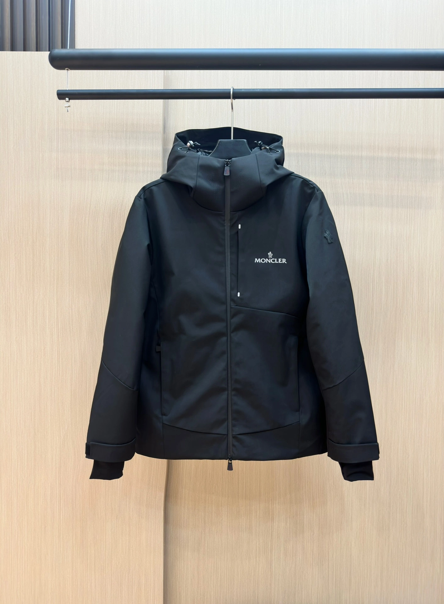 Timeless Moncler Down Jackets 145672