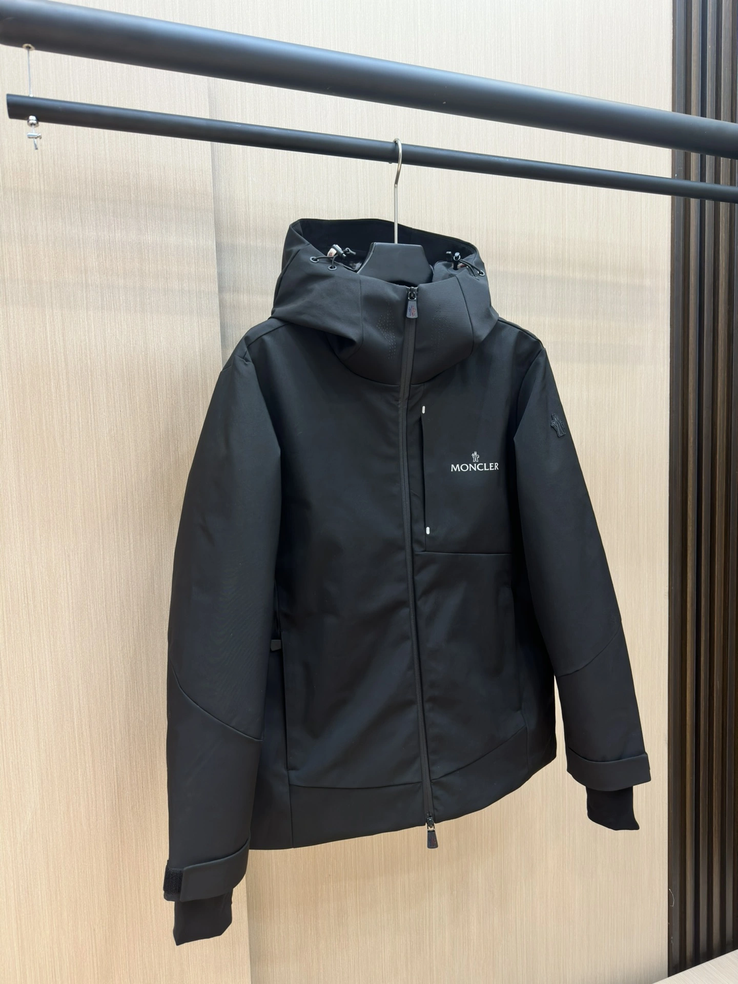 Timeless Moncler Down Jackets 145672