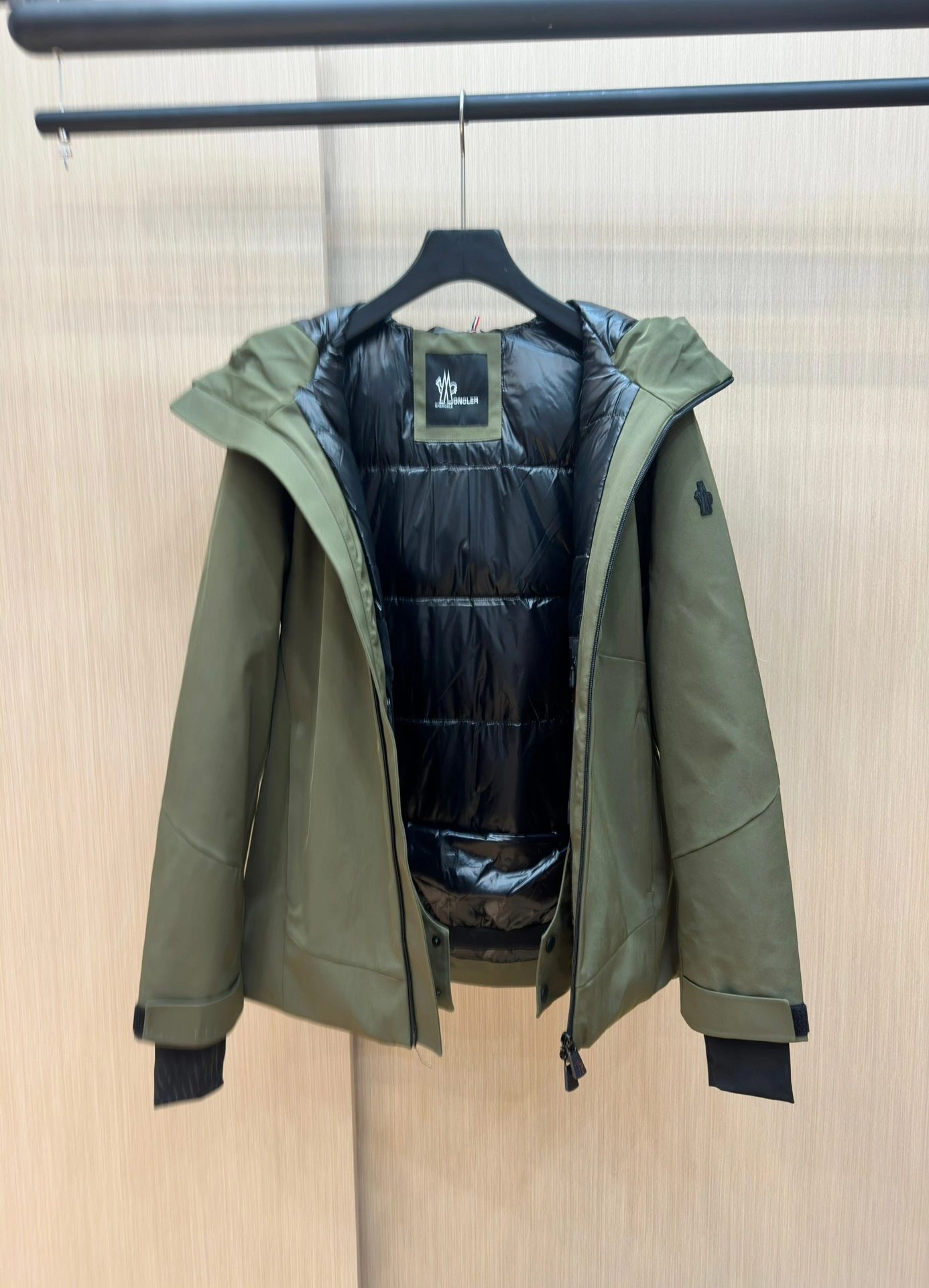 Moncler Down Jackets GoodFit 145665