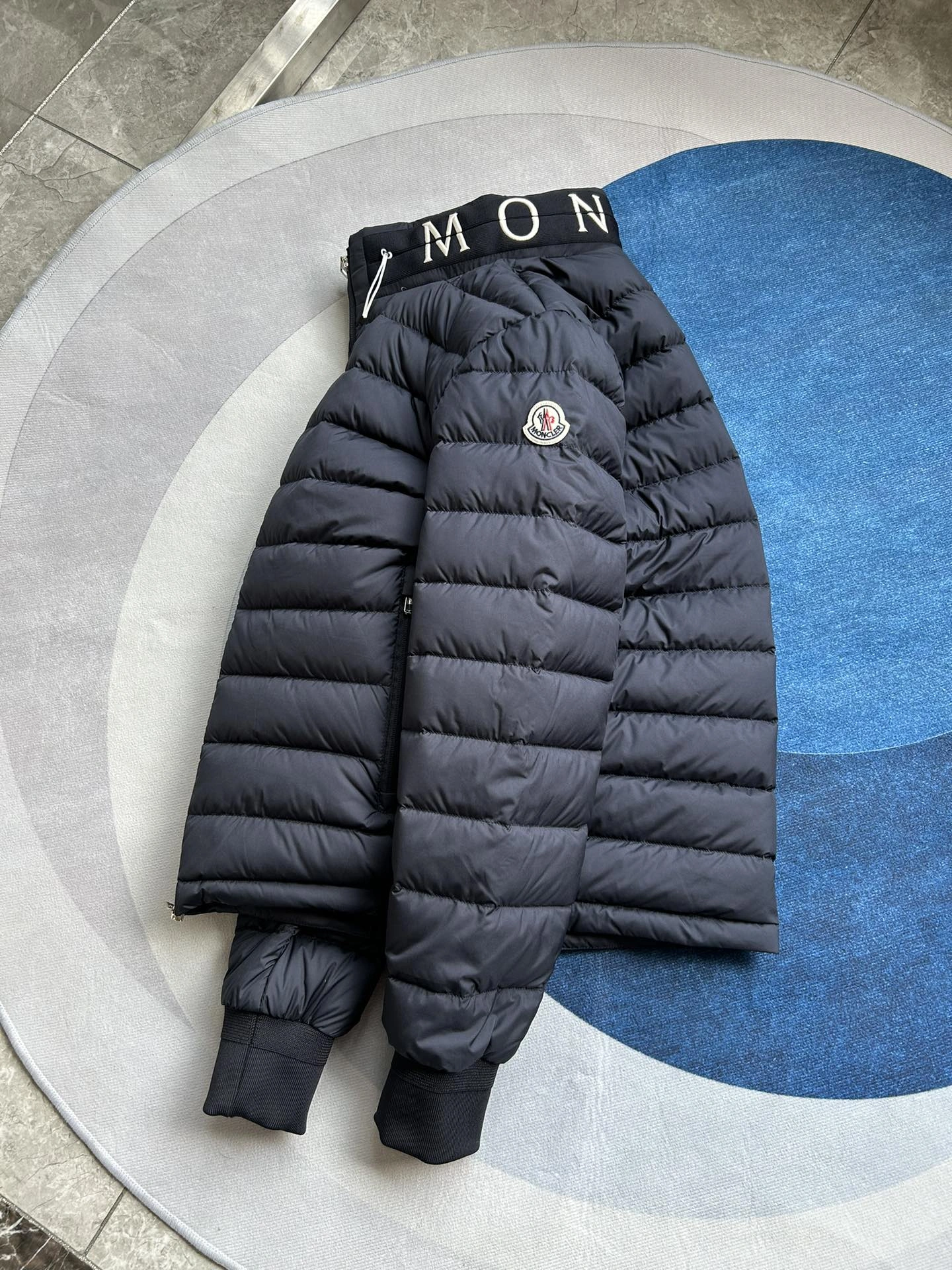 Moncler Down Jackets Popular 145674