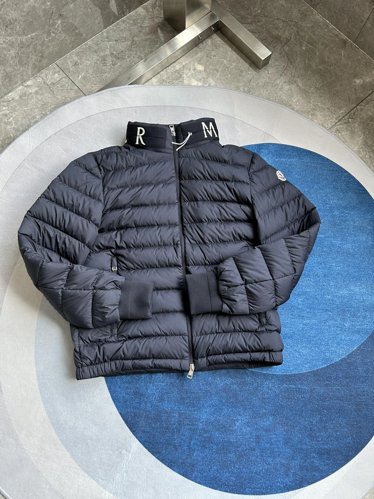 Moncler Down Jackets Popular 145674