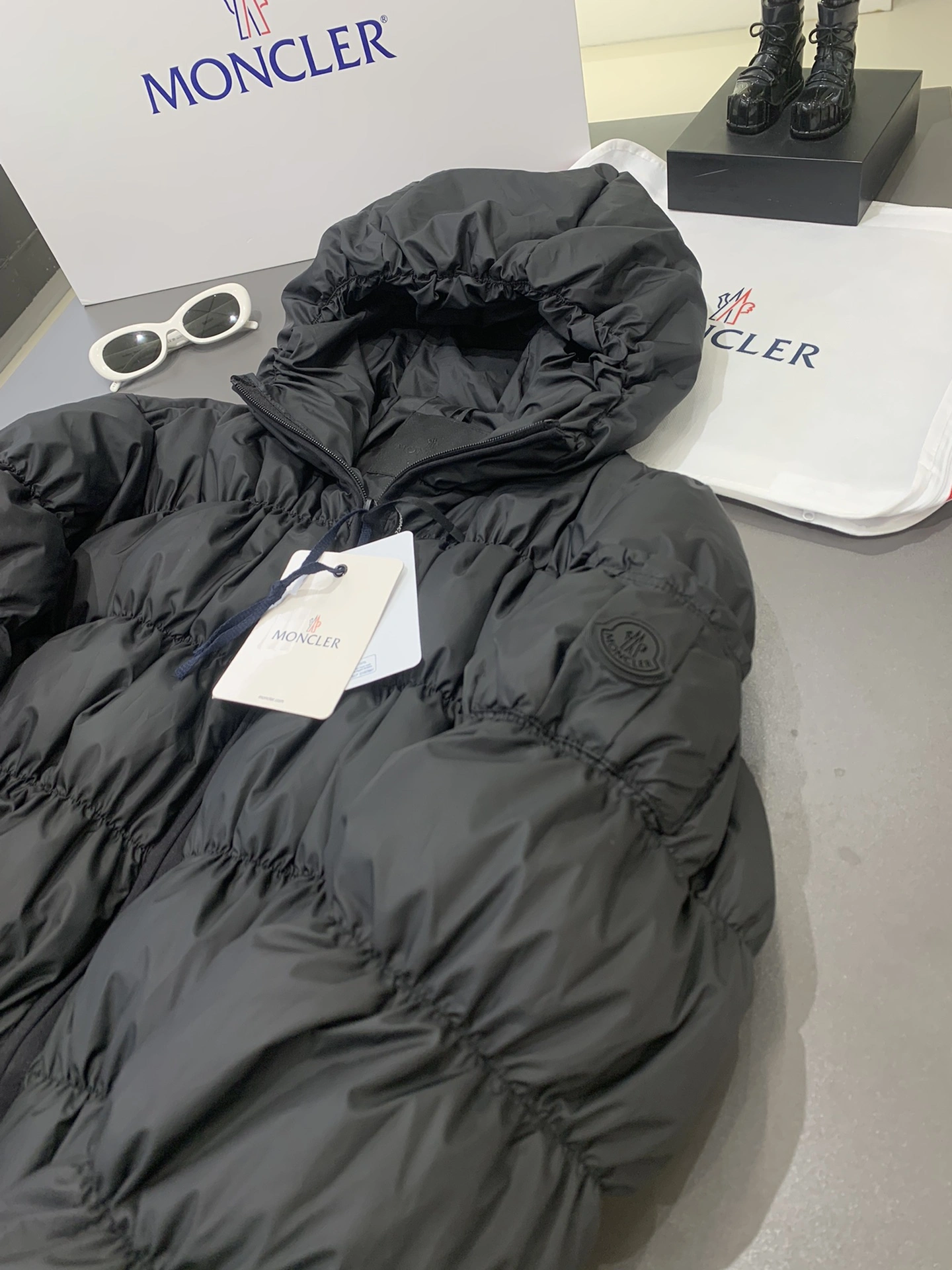 Comfortable Moncler Down Jackets 145669