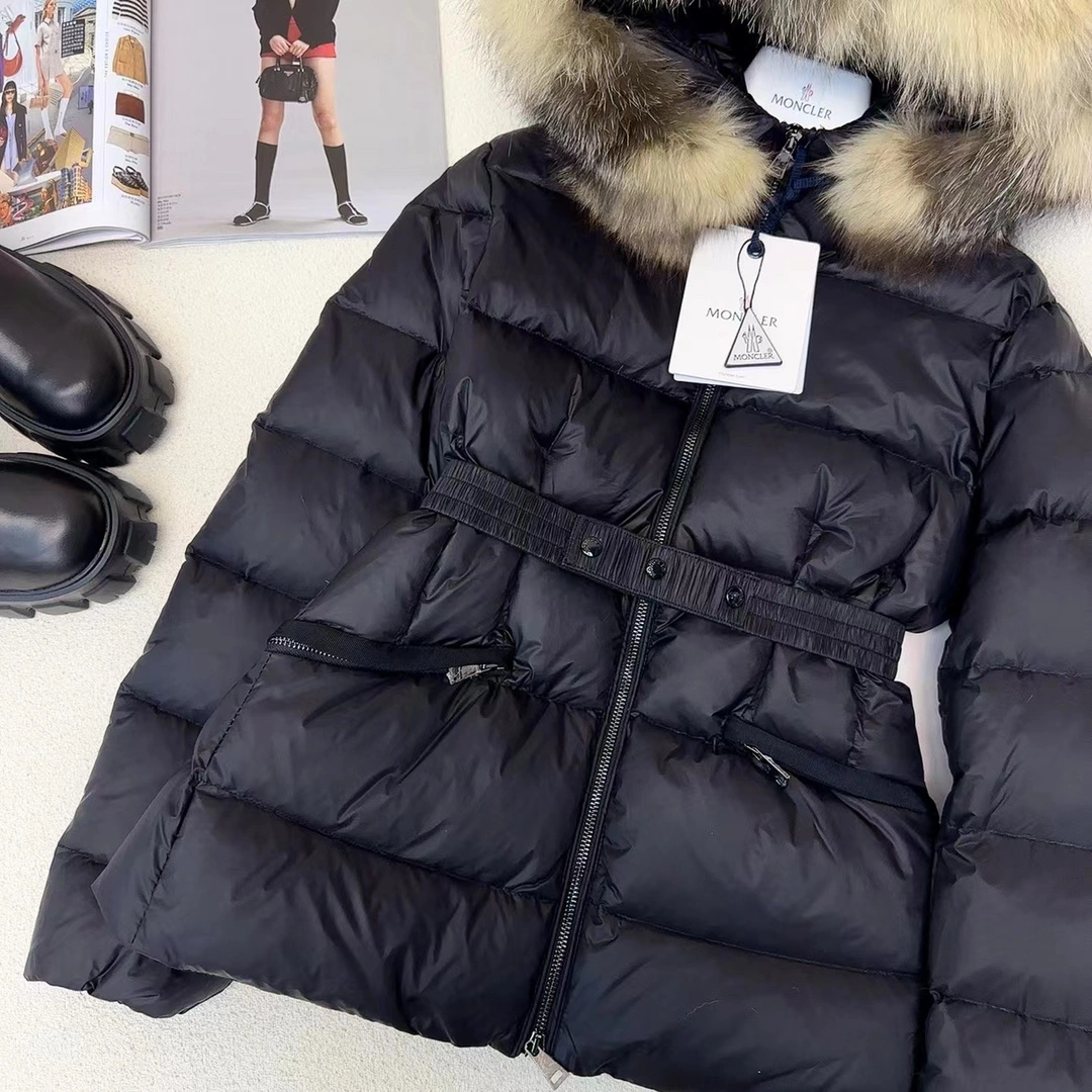 Moncler Down Jackets EasyMatch 145666