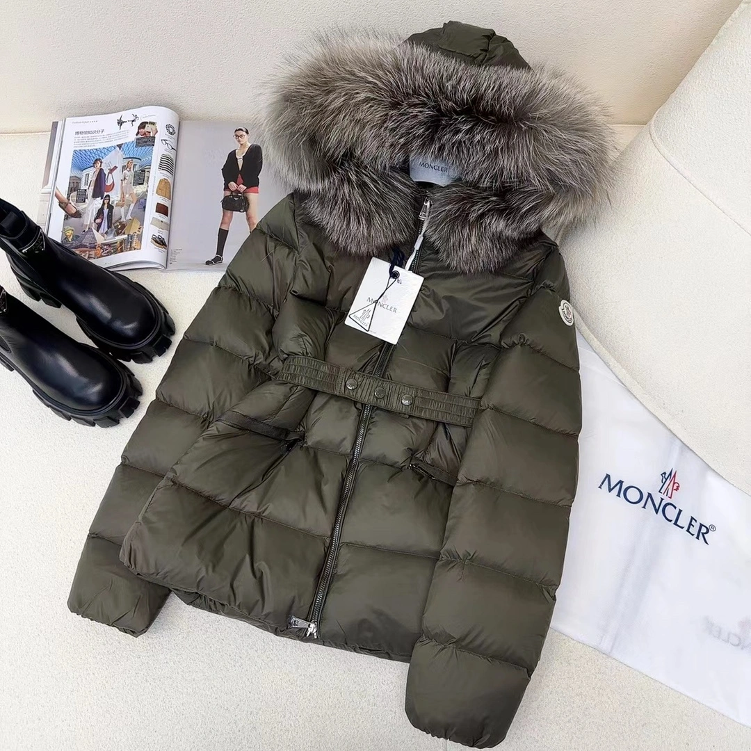 Moncler Down Jackets WeatherProof 145662