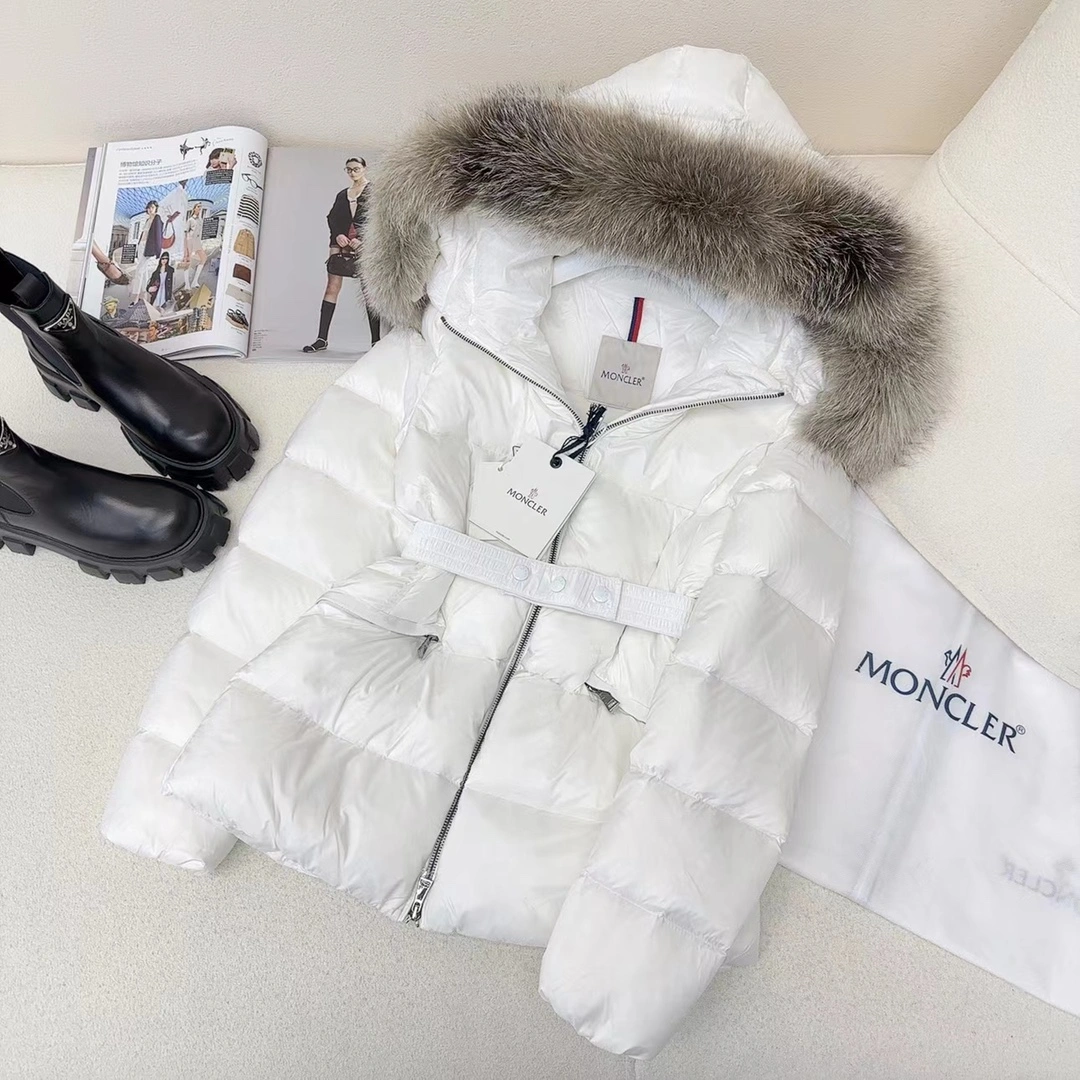 Practical Moncler Down Jackets 145667