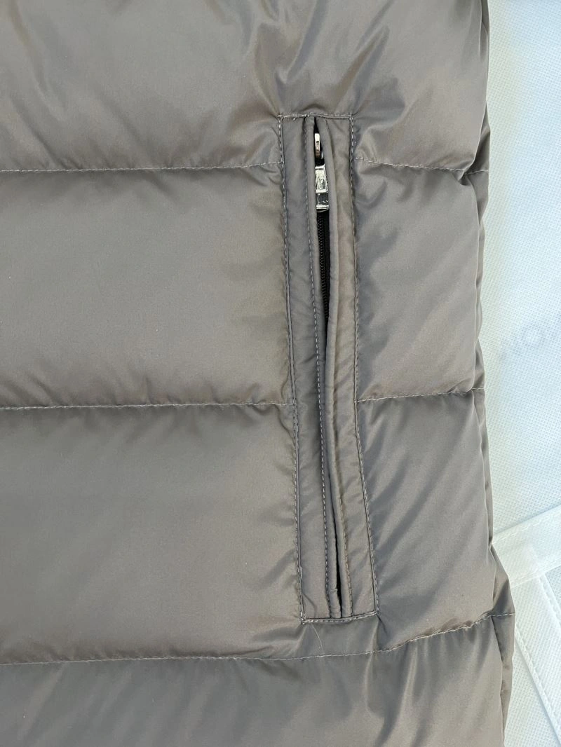 Moncler Down Jackets Soft 145268