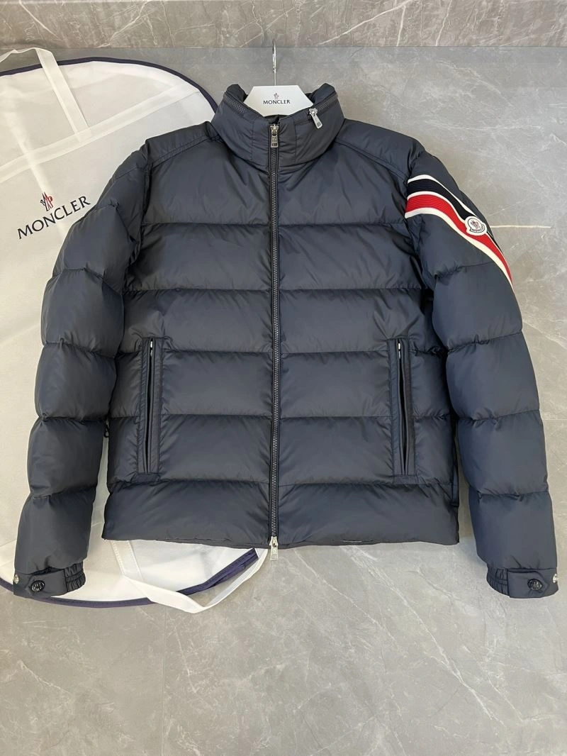Moncler Down Jackets Colorful 145277