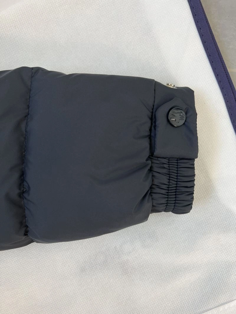 Moncler Down Jackets Colorful 145277