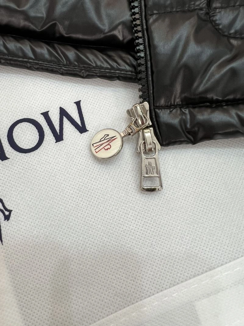 OdorResistant Moncler Down Jackets 145281