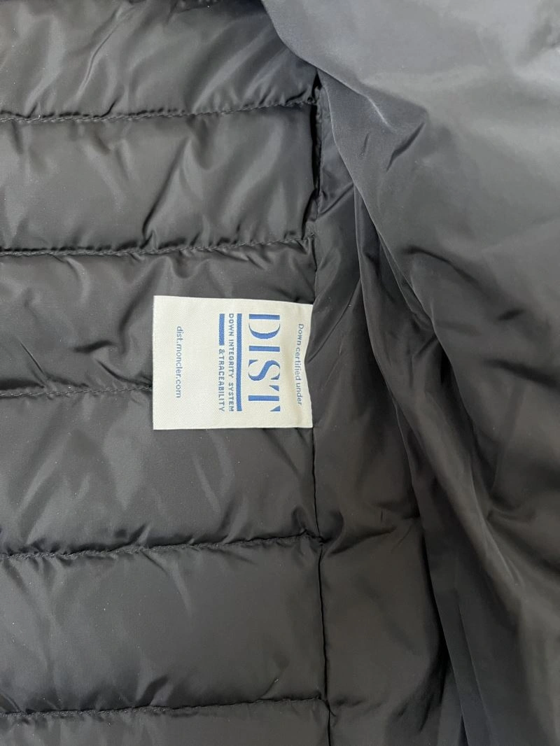 Moncler Down Jackets Flexible 145265